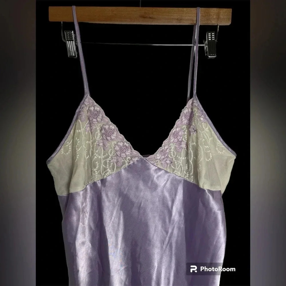 Valerie Stevens Womens Midi Night Gown Lavender Embroidered Floral Size Large